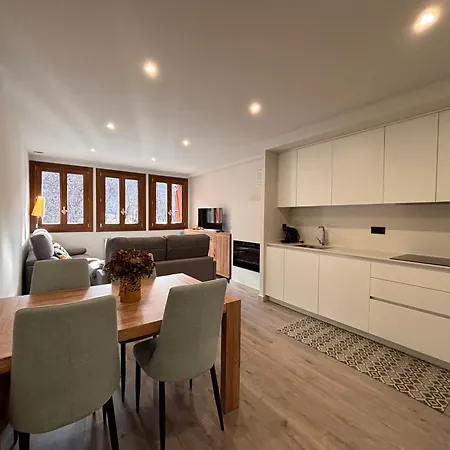 Bpirineos-la Solana Apartman